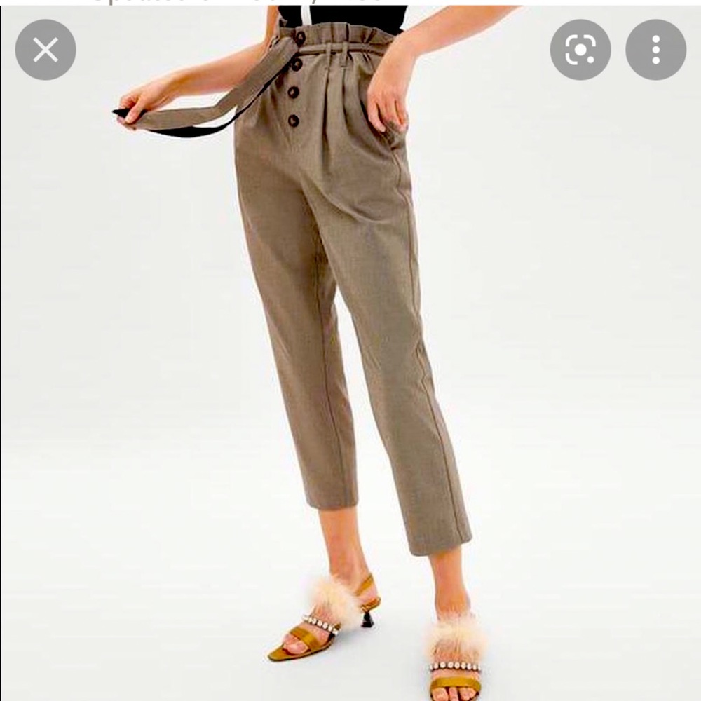 Zara trf paper bag waist pants. Size XS. Subtle hounds tooth.Brown overall clot